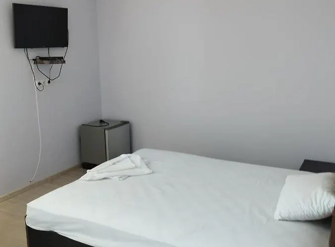 Maison d'hôtes Alfa With Parking