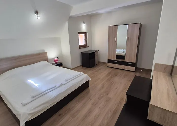 Maison d'hôtes Alfa With Parking 3*