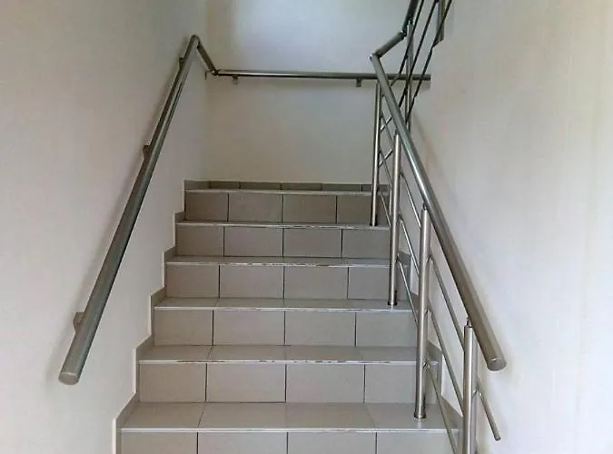 Alfa With Parking Maison d'hôtes