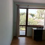 Alfa With Parking Guest house