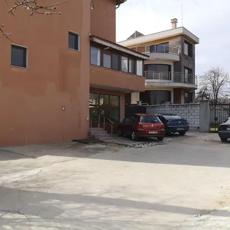 Penzion Alfa With Parking *