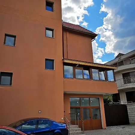 Alfa With Parking