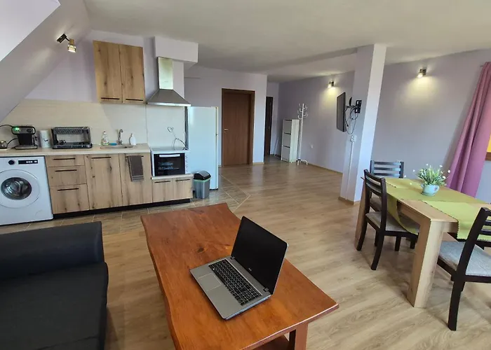 Alfa With Parking Гостевой дом 3*